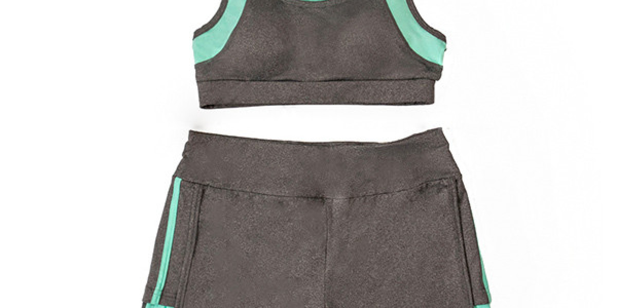 Performance in Motion: A Technical Deep Dive into Breathable Yoga Activewear